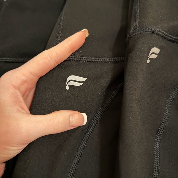Fabletics Legging Bundle! - Picture 2 of 4
